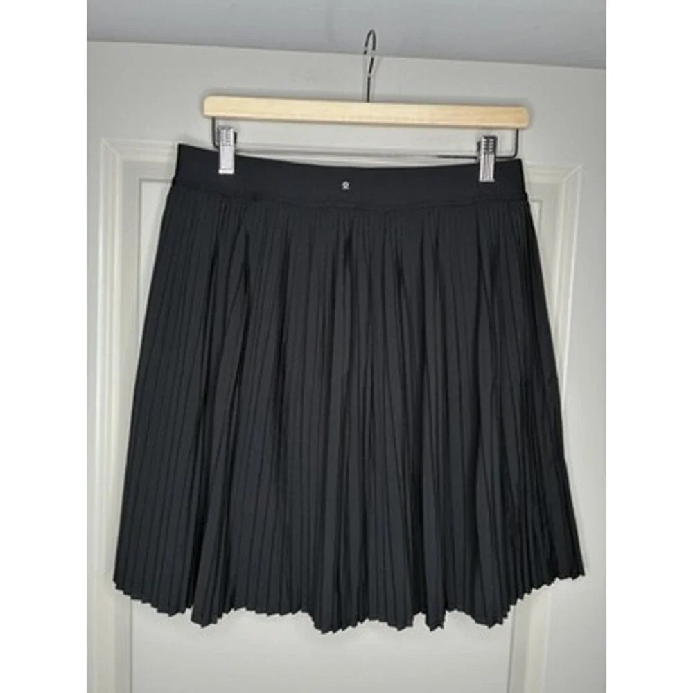 Lululemon Pleated High-Rise Knee-Length Tennis Skirt Black Size Large - Picture 3 of 7